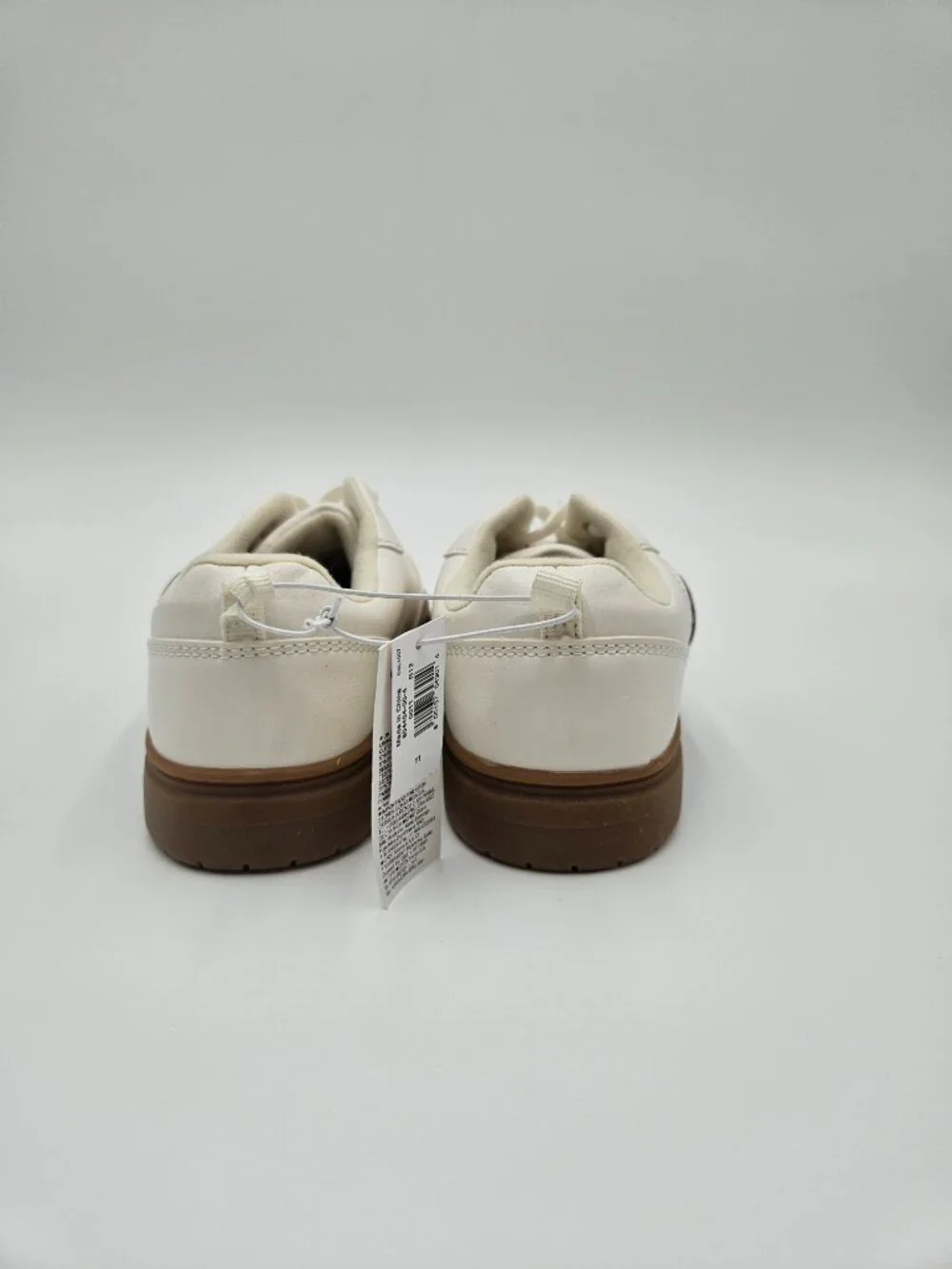 NWT Old Navy Kids Court Sneakers | Cream with Leopard Heart | Size 11